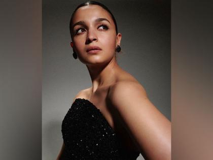 Alia Bhatt triumphs at Filmfare Awards 2023, takes home black lady for Best Actress | Alia Bhatt triumphs at Filmfare Awards 2023, takes home black lady for Best Actress