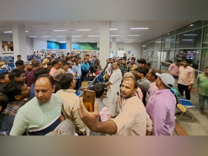 IndiGo joins 'Operation Kaveri', 231 Indians leave Jeddah in New Delhi-bound flight | IndiGo joins 'Operation Kaveri', 231 Indians leave Jeddah in New Delhi-bound flight