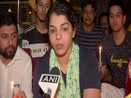 Wrestlers' protest at Jantar Mantar: Sakshee Malikkh complains about repeated power outage | Wrestlers' protest at Jantar Mantar: Sakshee Malikkh complains about repeated power outage