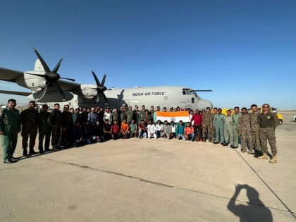 Operation Kaveri: Delhi-bound C-130J aircraft with 40 passengers onboard takes off from Jeddah | Operation Kaveri: Delhi-bound C-130J aircraft with 40 passengers onboard takes off from Jeddah