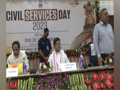 CM Manik Saha felicitates Civil Servants for their contribution in Tripura's progress | CM Manik Saha felicitates Civil Servants for their contribution in Tripura's progress