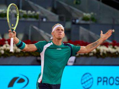 Madrid Open: Alejandro Davidovich Fokina beats Holger Rune to reach R16 | Madrid Open: Alejandro Davidovich Fokina beats Holger Rune to reach R16