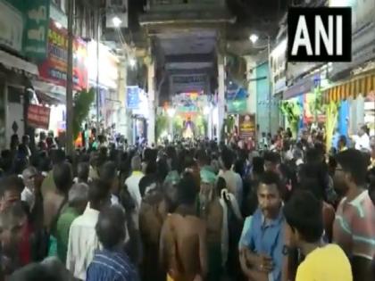 TN: Thousands attend 'Thirukalyanam' on 9th day of Chithirai festival | TN: Thousands attend 'Thirukalyanam' on 9th day of Chithirai festival TN: Thousands attend 'Thirukalyanam' on 9th day of Chithirai festival | TN: Thousands attend 'Thirukalyanam' on 9th day of Chithirai festival