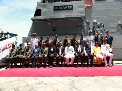 Rajnath Singh hands over Fast Patrol Vessel, Landing Craft Assault ship to Maldives | Rajnath Singh hands over Fast Patrol Vessel, Landing Craft Assault ship to Maldives