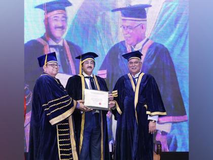 Nine World Record Holder Sandeep Marwah Honoured with Doctorate by French University | Nine World Record Holder Sandeep Marwah Honoured with Doctorate by French University