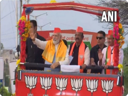 Karnataka elections: PM Modi holds mega roadshow in Kalaburagi | Karnataka elections: PM Modi holds mega roadshow in Kalaburagi