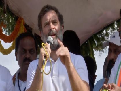 "Speak 70 pc about yourself, but 30 pc about Karnataka also": Rahul Gandhi takes jibe at PM Modi | "Speak 70 pc about yourself, but 30 pc about Karnataka also": Rahul Gandhi takes jibe at PM Modi