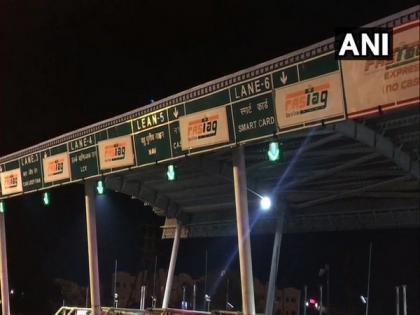Daily toll collection through FASTag reaches record high of over Rs 193 cr | Daily toll collection through FASTag reaches record high of over Rs 193 cr