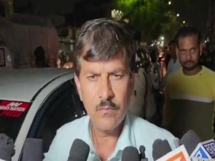 4 including 3 minors killed in road accident in MP's Indore | 4 including 3 minors killed in road accident in MP's Indore 4 including 3 minors killed in road accident in MP's Indore | 4 including 3 minors killed in road accident in MP's Indore