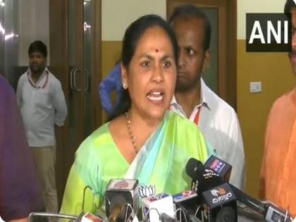 "BJP will recite Hanuman Chalisa across Karnataka at 7 pm tomorrow": Union Minister Shobha Karandlaje | "BJP will recite Hanuman Chalisa across Karnataka at 7 pm tomorrow": Union Minister Shobha Karandlaje