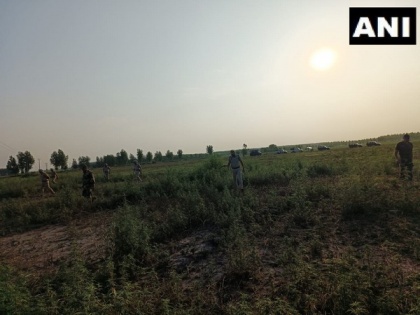 Pakistani drone retreats after BSF jawans open fire near Punjab's Bhariyal post | Pakistani drone retreats after BSF jawans open fire near Punjab's Bhariyal post