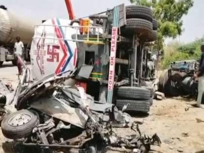 Rajasthan: 8 persons, including 3 children, killed, as tanker crushes car | Rajasthan: 8 persons, including 3 children, killed, as tanker crushes car