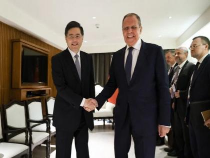 Russian Foreign Minister Lavrov meets Chinese counterpart Qin Gang on sidelines of SCO meeting in Goa | Russian Foreign Minister Lavrov meets Chinese counterpart Qin Gang on sidelines of SCO meeting in Goa