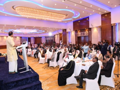 Muraleedharan interacts with Indian community in Bahrain, lauds them for cementing India-Bahrain bonds | Muraleedharan interacts with Indian community in Bahrain, lauds them for cementing India-Bahrain bonds