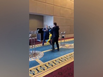 Scuffle breaks out between Ukrainian and Russian delegates at Turkey Summit | Scuffle breaks out between Ukrainian and Russian delegates at Turkey Summit