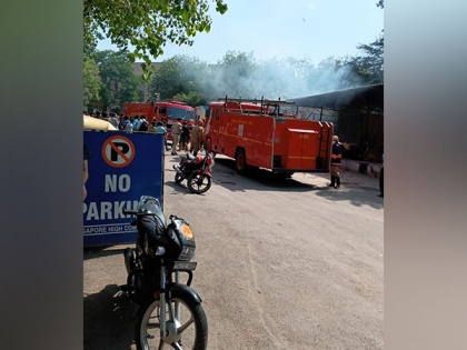 Singapore High Commissioner thanks Delhi Fire Service for dousing fire near the embassy | Singapore High Commissioner thanks Delhi Fire Service for dousing fire near the embassy