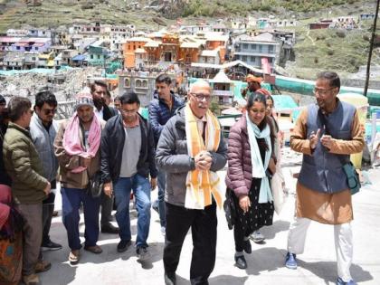 Pilgrims will get better facilities at Badrinath soon: Uttarakhand govt | Pilgrims will get better facilities at Badrinath soon: Uttarakhand govt