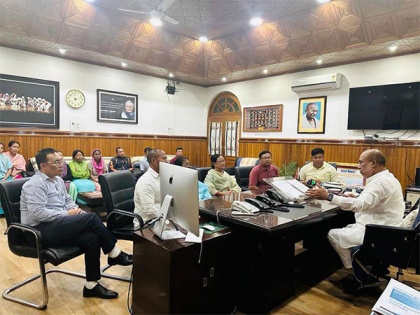 Manipur violence: CM Biren Singh holds meeting with Coordinating Committee on Manipur Integrity | Manipur violence: CM Biren Singh holds meeting with Coordinating Committee on Manipur Integrity