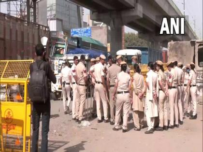 Police beef up security at Delhi-Ghazipur border ahead of farmers' march to Jantar Mantar | Police beef up security at Delhi-Ghazipur border ahead of farmers' march to Jantar Mantar