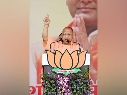 Double engine govt made best use of Aligarh's locks, it put it on riots: CM Yogi | Double engine govt made best use of Aligarh's locks, it put it on riots: CM Yogi