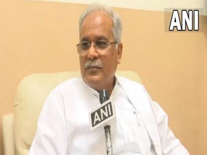 "Himanta Biswa Sarma is spineless...sat in BJP's lap fearing probe": Bhupesh Baghel | "Himanta Biswa Sarma is spineless...sat in BJP's lap fearing probe": Bhupesh Baghel