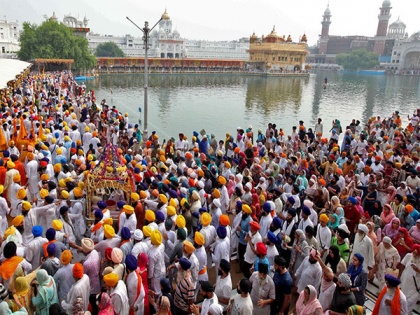 'Sikh Gurus' teachings based on welfare of all, Guru Nanak gave a universal message' | 'Sikh Gurus' teachings based on welfare of all, Guru Nanak gave a universal message'