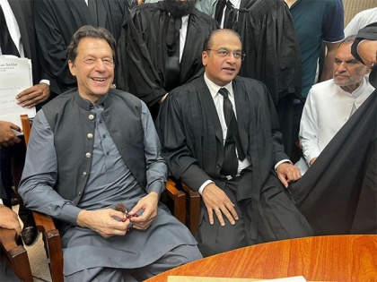 Pakistan: Supreme Court orders Imran Khan's immediate release after calling his arrest "illegal" | Pakistan: Supreme Court orders Imran Khan's immediate release after calling his arrest "illegal"