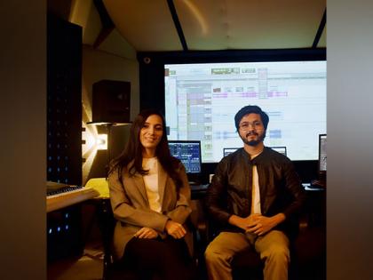 Musicians Ikshwaku Deopathak &amp; Neha Sadhale produce trio musical divine series | Musicians Ikshwaku Deopathak &amp; Neha Sadhale produce trio musical divine series