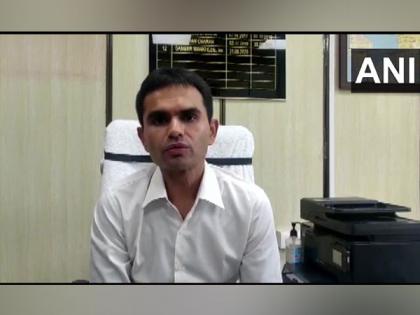 CBI raids premises of former NCB officer Sameer Wankhede in corruption case related to Aryan Khan matter | CBI raids premises of former NCB officer Sameer Wankhede in corruption case related to Aryan Khan matter CBI raids premises of former NCB officer Sameer Wankhede in corruption case related to Aryan Khan matter | CBI raids premises of former NCB officer Sameer Wankhede in corruption case related to Aryan Khan matter