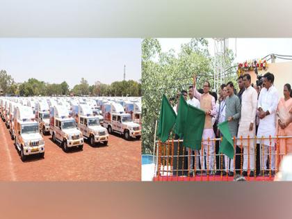 MP CM Chouhan flags off ambulance facilities for animals | MP CM Chouhan flags off ambulance facilities for animals MP CM Chouhan flags off ambulance facilities for animals | MP CM Chouhan flags off ambulance facilities for animals