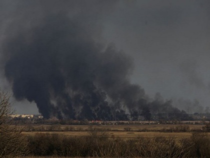 Explosions rock eastern Ukrainian city of Luhansk | Explosions rock eastern Ukrainian city of Luhansk