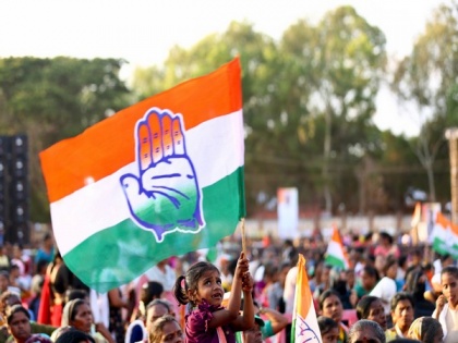 Congress consolidates lead in Karnataka polls, ahead in 117 seats; BJP leading in 75 constituencies | Congress consolidates lead in Karnataka polls, ahead in 117 seats; BJP leading in 75 constituencies