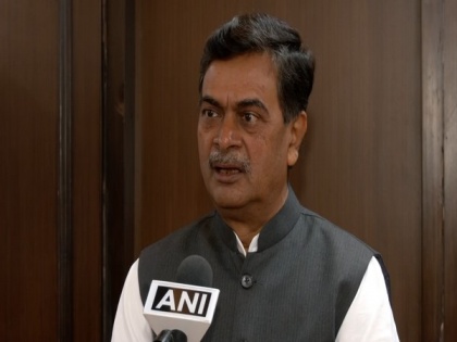 Group for development of electricity market in India submits report to Minister RK Singh | Group for development of electricity market in India submits report to Minister RK Singh
