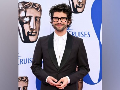 Ben Whishaw receives best leading actor at BAFTA TV Awards | Ben Whishaw receives best leading actor at BAFTA TV Awards