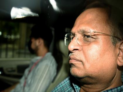 Tihar Jail SP gets notice after 2 inmates shifted to Satyendar Jain's cell on ex-minister's request | Tihar Jail SP gets notice after 2 inmates shifted to Satyendar Jain's cell on ex-minister's request