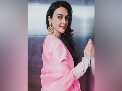 Preity Zinta's late Mother's Day Post for her mothers is all about love | Preity Zinta's late Mother's Day Post for her mothers is all about love