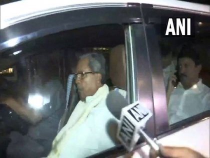 Karnataka CM suspense: Siddaramaiah remains tightlipped after meeting AICC leadership in Delhi | Karnataka CM suspense: Siddaramaiah remains tightlipped after meeting AICC leadership in Delhi