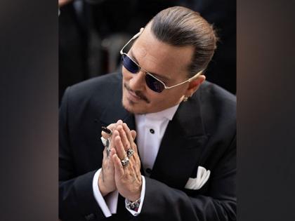 Johnny Depp gets emotional as he receives seven-minute standing ovation for comeback film 'Jeanne Du Barry' at Cannes 2023 | Johnny Depp gets emotional as he receives seven-minute standing ovation for comeback film 'Jeanne Du Barry' at Cannes 2023