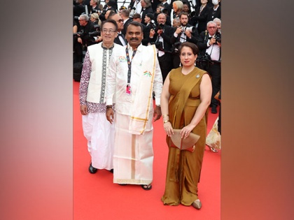 Cannes 2023: Union Minister Murugan poses with Oscar-winning 'The Elephant Whisperers' producer Guneet Monga | Cannes 2023: Union Minister Murugan poses with Oscar-winning 'The Elephant Whisperers' producer Guneet Monga