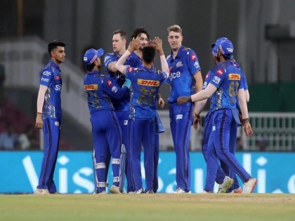 Last four overs cost us, we didn't stick to our plans against Stoinis: MI's Shane Bond | Last four overs cost us, we didn't stick to our plans against Stoinis: MI's Shane Bond