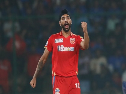 IPL 2023: "Decision to bowl spinner in final over backfired," says PBKS skipper Shikhar after loss to DC | IPL 2023: "Decision to bowl spinner in final over backfired," says PBKS skipper Shikhar after loss to DC