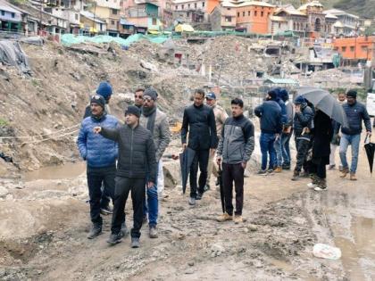 Uttarakhand: Chamoli DM takes stock of ongoing reconstruction work at Badrinath | Uttarakhand: Chamoli DM takes stock of ongoing reconstruction work at Badrinath