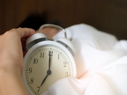 Researchers reveal how watching clock while trying to sleep impacts insomnia | Researchers reveal how watching clock while trying to sleep impacts insomnia