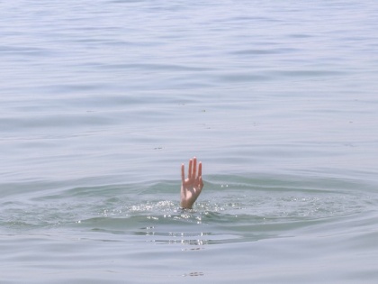 Six of family drown in seawater in Gujarat's Bharuch | Six of family drown in seawater in Gujarat's Bharuch