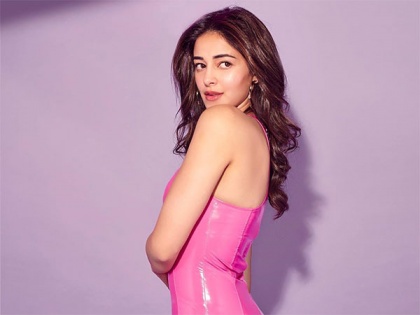 Ananya Panday shares montages of 'lots of me', bestie Suhana Khan reacts | Ananya Panday shares montages of 'lots of me', bestie Suhana Khan reacts