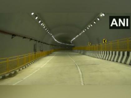 5 Tunnels built on Chandigarh-Manali Highway opened for traffic on trial basis | 5 Tunnels built on Chandigarh-Manali Highway opened for traffic on trial basis