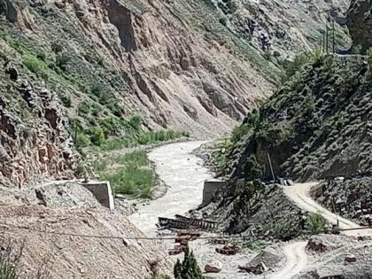 Life turns difficult in this India-China border village after collapse of bridge | Life turns difficult in this India-China border village after collapse of bridge