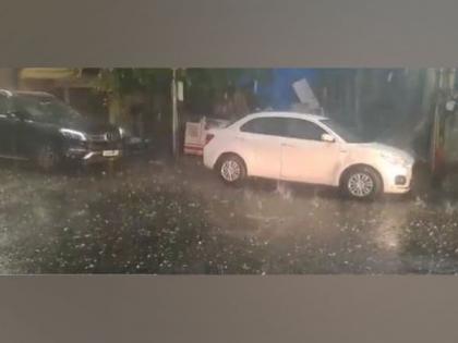 Karnataka: Heavy rains, hailstorms cause severe waterlogging in parts of Bengaluru | Karnataka: Heavy rains, hailstorms cause severe waterlogging in parts of Bengaluru