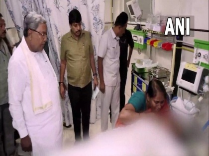 Karnataka CM Siddaramaiah meets family of woman who drowned in waterlogged underpass in Bengaluru | Karnataka CM Siddaramaiah meets family of woman who drowned in waterlogged underpass in Bengaluru
