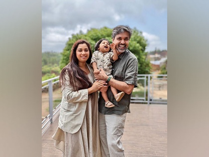 Shreya Ghoshal celebrates her son Devyaan's second birthday, shares adorable post | Shreya Ghoshal celebrates her son Devyaan's second birthday, shares adorable post